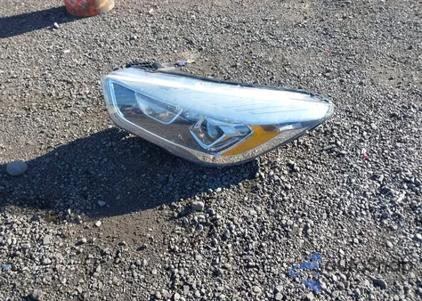 2019 Ford Escape Sel z USA, uszkodzony, nr VIN 1FMCU9HD2KUA77795